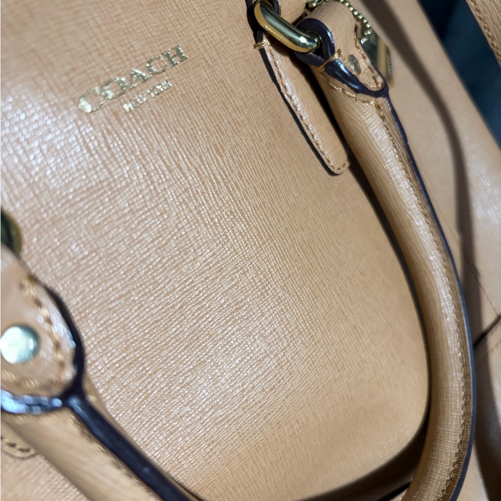 Faux‎ Leather Handbag - Picture 8 of 12